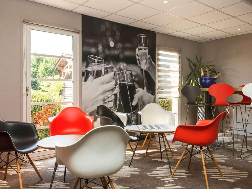 Ibis Budget Sisteron Restaurant bilde
